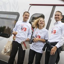 Udviklingsminister Christian Friis Bach (R), Johanne Schmidt-Nielsen (EL) og Kristian Jensen (V), var med til at give de morgenfriske danskere de gode nyheder.